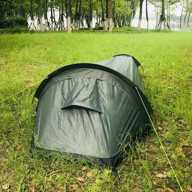 一人用キャンプテント、超軽量コンパクト寝袋、大容量防水バック - Emergency Mylar Tent のレビューと価格